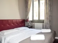 Soggiorno la Cupola Guesthouse Hoteles cerca de Galería Uffizi