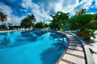 Barrudada Tropical Hotel - Pools