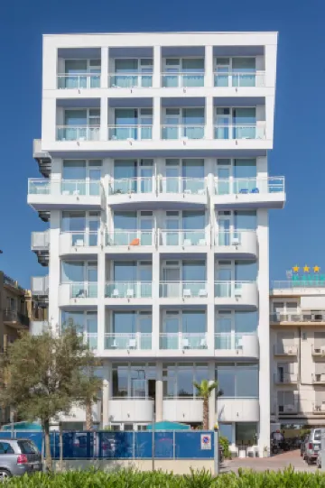 โรงแรมสมาร์ท เมดิแตร์ราเนโอ โรงแรมใน