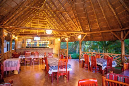 African Roots Guesthouse Entebbe