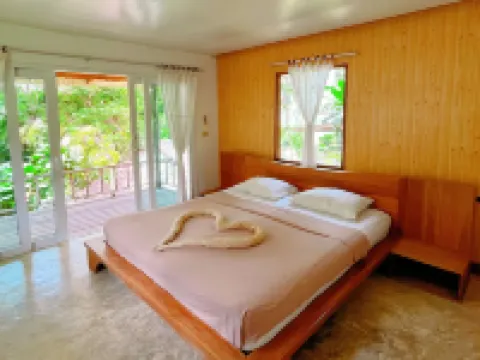 A-Na-Lay Resort Koh Kood Hotels near We Ao Jark Bay and Beach