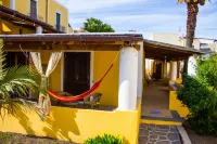 Hotel Arcangelo - Salina Hotel dekat Carlo Hauner Azienda Agricola