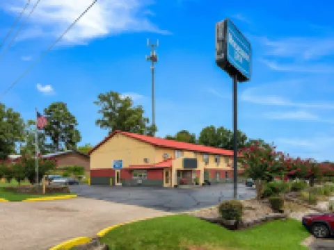 Rodeway Inn Hotels in Benton