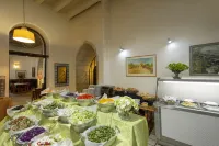 YMCA Three Arches Hotel - breakfast