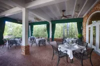 Monmouth Historic Inn - breakfast