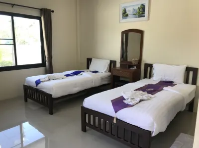 Donsak Ville Hotel in zona Wat Khao Phra In