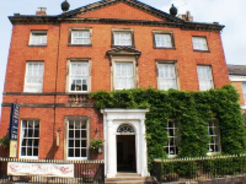 バンク ハウス ホテル ユートクセターのホテル