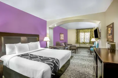 La Quinta Inn & Suites by Wyndham Kyle - Austin South Hotels in Kyle