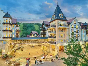 The Arrabelle at Vail Square, a RockResort