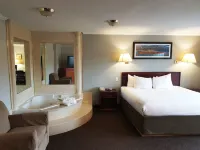 Riverland Inn & Suites Hotels in Kamloops