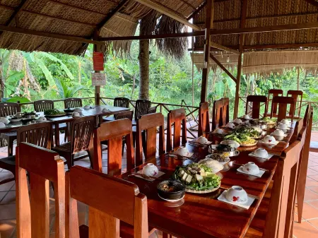 Mekong Daniel Bungalow Отели рядом с достопримечательностью «Cai Rang Floating Market»