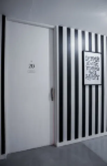 巴別塔公寓式酒店