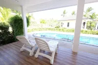 Yokyor Resort - Swimmingpools