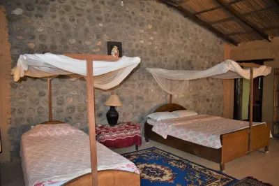 Mango Tree Lodge Hotels near Entrance Gate of Bardiya National Park, Thakurdwara