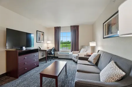 Cobblestone Hotel & Suites-RussellsPoint Отели в г. Расселлс Пойнт