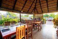 Dzimbahwe Guest Lodge - breakfast