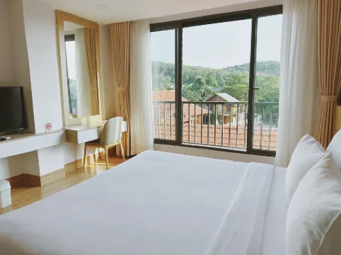 Rosetta Hotel Phu Quoc Отели рядом с достопримечательностью «Лонг-Бич Перлс»