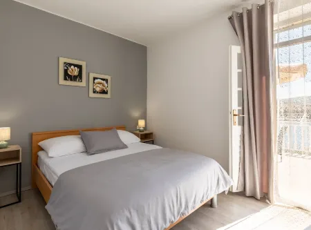 Seaside Apartment Franica