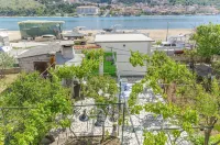 布蘭卡公寓酒店