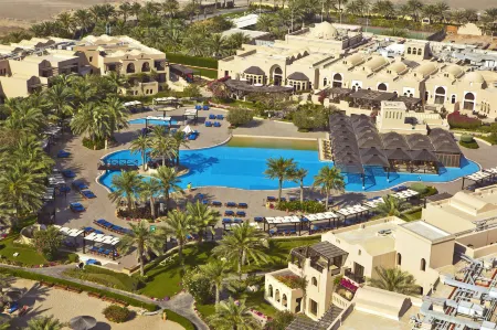 Miramar Al Aqah Beach Resort Отели в г. Sharm