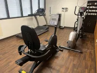 Comfort Suites - Gym