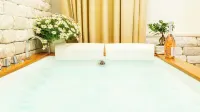 Resort & Winery Bosco De Medici - Hot Tub