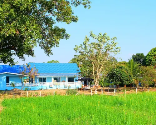 Baan Fa la Mai Resort Hotel di Tak