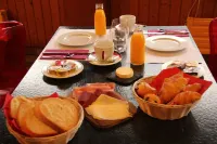 Palladium de Champéry - breakfast