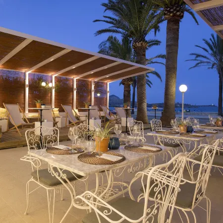 Cabot Romantic- Adults Only