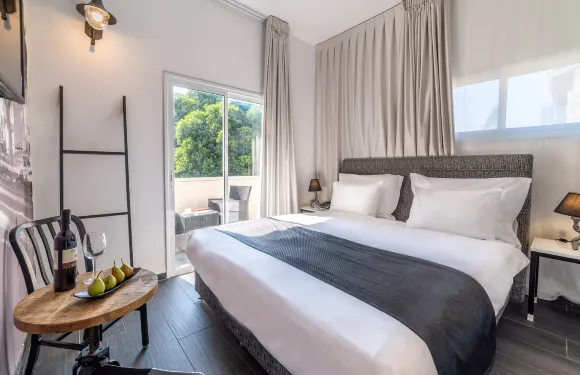 迪岑哥夫大道精品酒店