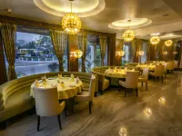 The India Benares Hotels in Varanasi