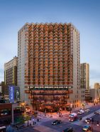 DoubleTree by Hilton Philadelphia Center City