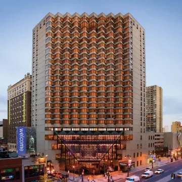 DoubleTree by Hilton Philadelphia Center City Отели рядом с достопримечательностью «Зал Независимости»