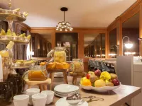 Hotel Elephant Weimar, Autograph Collection Hotels near لِمبارك