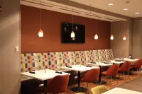 Hampton Inn by Hilton Calgary Airport North - Bữa sáng