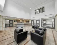 Residence & Conference Centre - King City - căn hộ