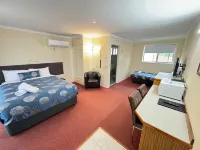 Blue Whale Motor Inn & Apartments Hotels in Warrnambool