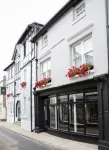 The Black Bull Inn Hotels near Roadchef Killington Lake South Motorway Services