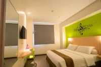 Front One Hotel Jayapura Hotels in Gurabesi