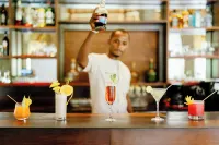 Loharano Lodge - bar