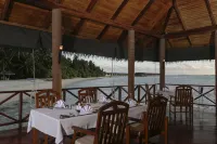 Medhufushi Island Resort - breakfast