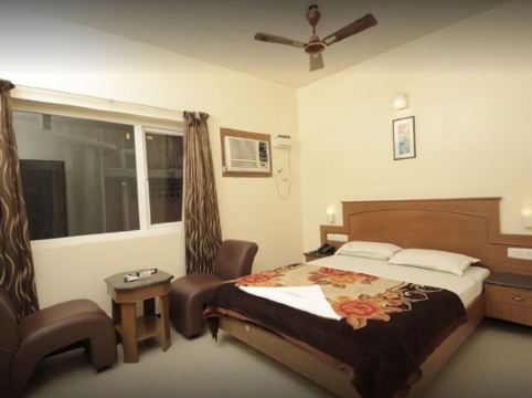 Krishna Inn