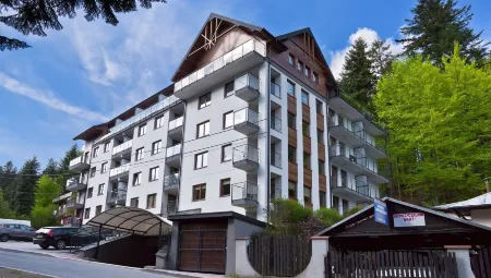 Apartamenty Sun & Snow Zielona Отели в г. Nowosadecki