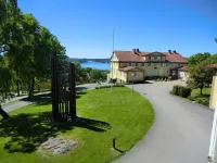Ljungskile Folkhögskola Kurs & Konferens Vandrarhem - Hostel Hotels in Stenungsund