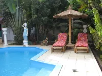 Avamada Lodge - Pools
