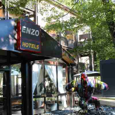 Enzo Hôtels Diane - Logis Amnéville Hotel Exterior