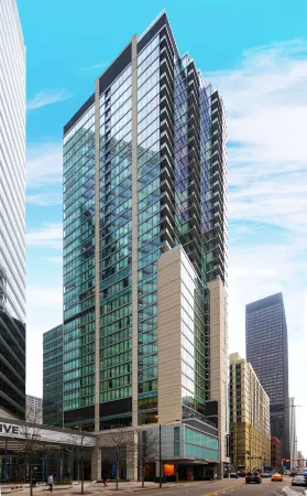 The Royal Sonesta Chicago River North Отели рядом с достопримечательностью «Пруденшел Плаза»