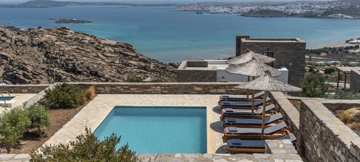 Acron Villas Hotels in Paros