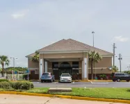 Quality Inn & Suites North Montgomery Các khách sạn ở Wetumpka