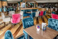 Allingham Arms Hotel - breakfast